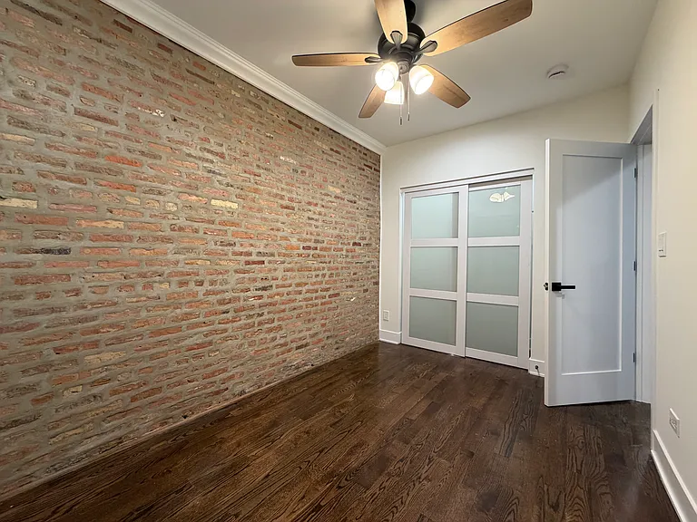1139 S Western Ave #2F — Photo 4