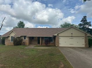 2513 Woodthrush Rd, Ponca City, OK 74604