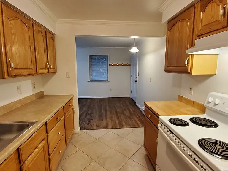 25472 Military Rd — Photo 20