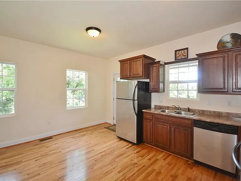 5007 Thoms Run Rd — Photo 9