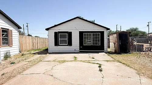 4715 38th St Photo 1