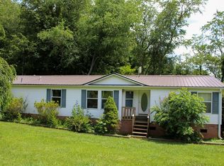 49 Dover D Blvd, Franklin, NC 28734