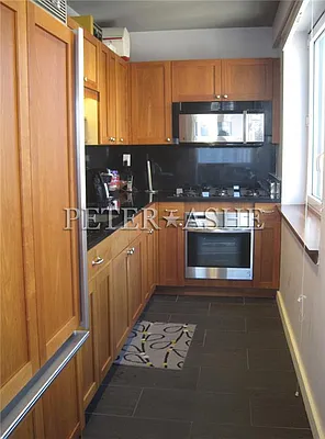 Rented by Peter Ashe | media 78