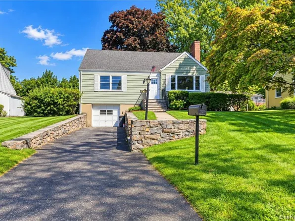 136 Sherman Avenue, Hawthorne, NY 10532