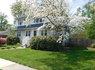 141 E Mill Rd, Maple Shade, NJ 08052