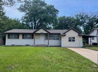 1207 N Brunswick St, Wichita, KS 67212