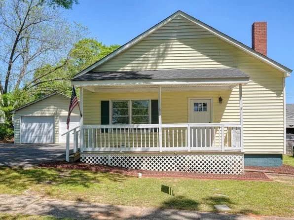 9 Forest Mill St, Spartanburg, SC 29301