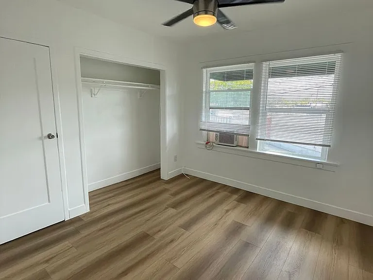 Glendale Lofts - SF Glendale Lofts LLC — Photo 14