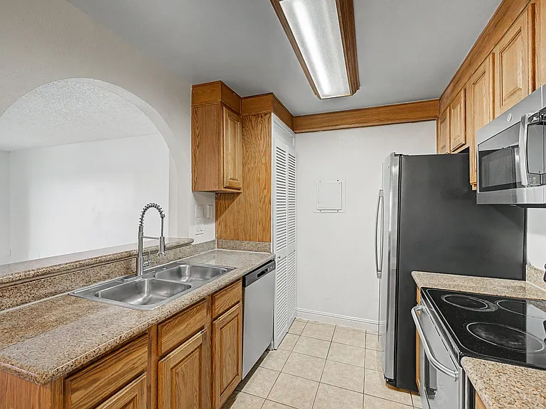 1515 E Reno Ave #A103 — Photo 15
