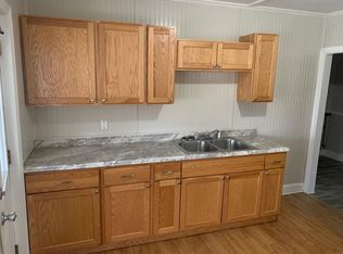 21 Gold St APT 4, Waterville, ME 04901