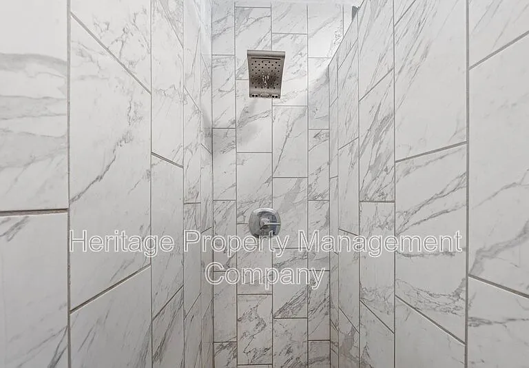 719 Eagle Trl — Photo 18
