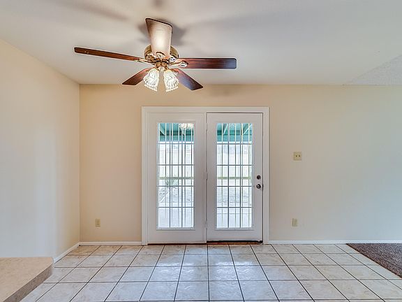 4th image of 3432 W Port Au Prince Ln