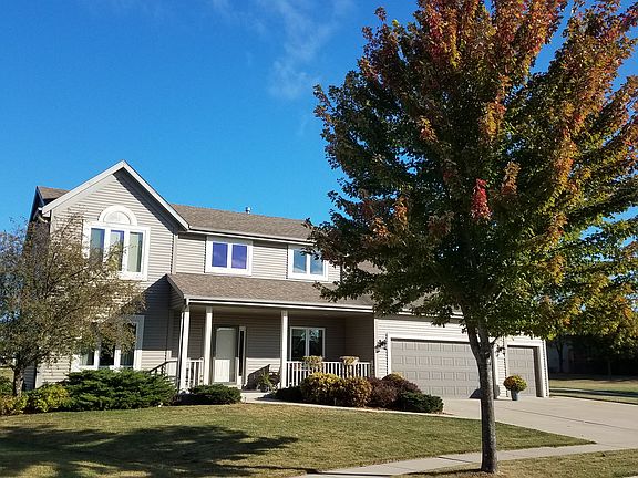 2nd image of W210N16531 Woodshire Ct