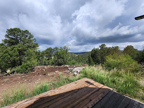 3rd image of 37 Valley Vista Ct