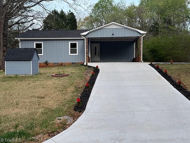 1st image of 142 Idlebrook Rd