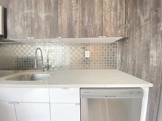 Rented by Dream Space Realty | media 4