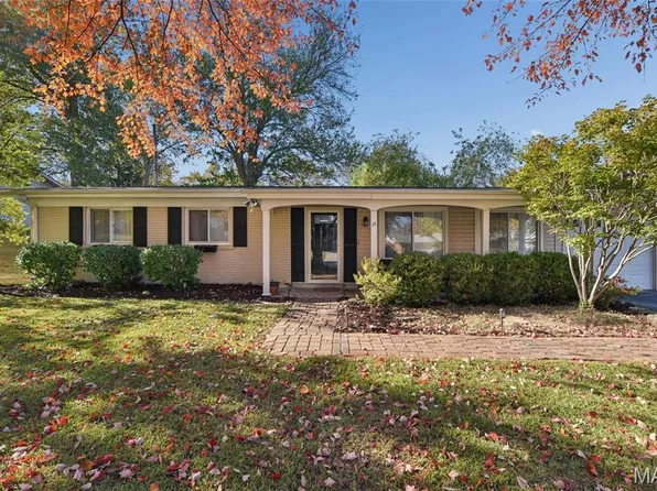 14 Montauk Dr, Saint Louis, MO 63146