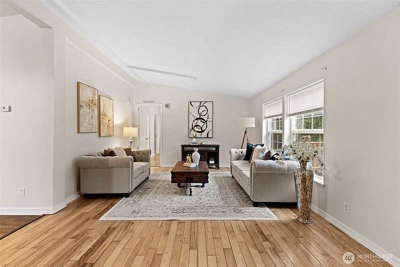 4th image of 31910 NE 162nd Street