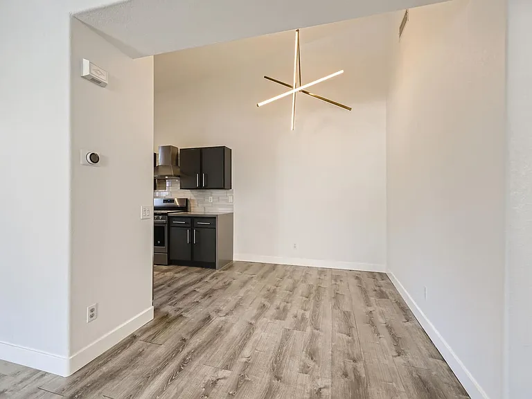 2153 Jasper Bluff St #201 — Photo 11