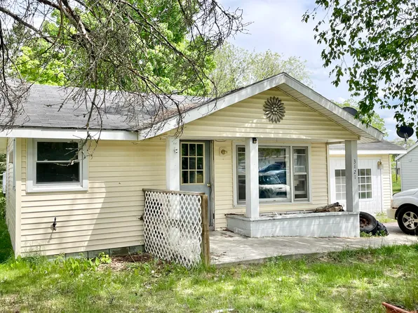 3121 Mantz St, Lewiston, MI 49756