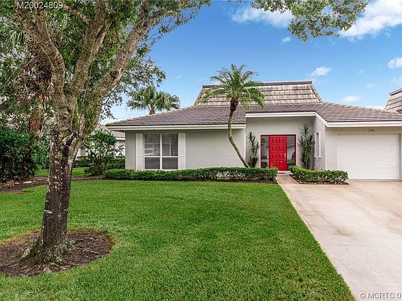 4th image of 2715 SW Westlake Cir