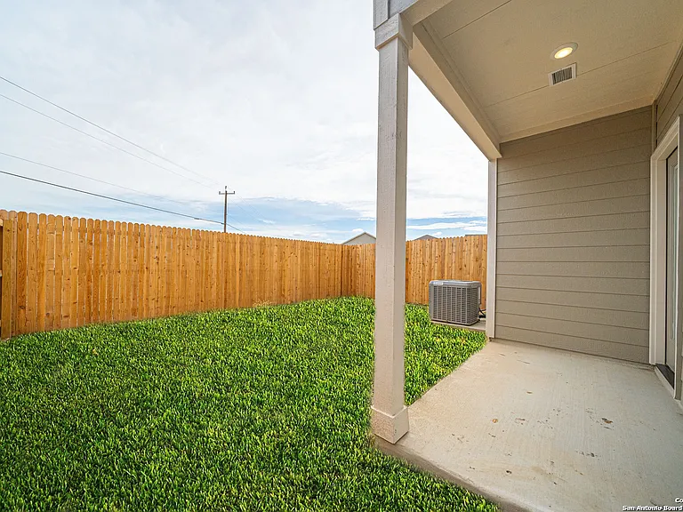 10215 Tulipwood Run #102 — Photo 12