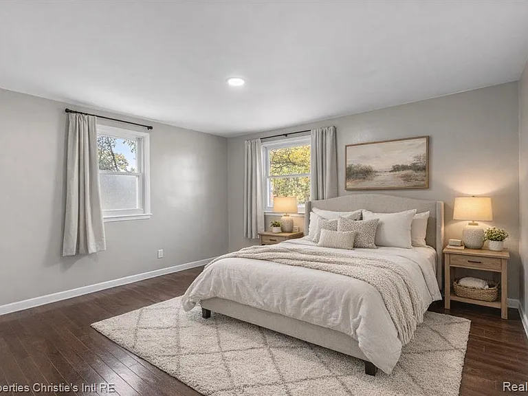 10842 Nottingham Rd — Photo 13