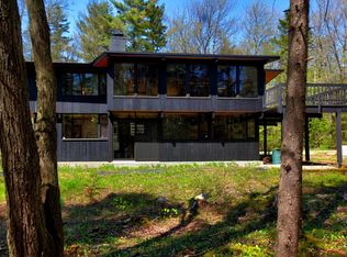 37 Wishing Way, Becket, MA 01223