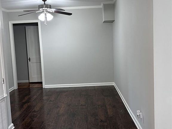 3rd image of 1722 Toomer St