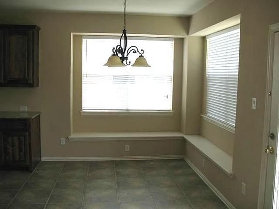 5th image of 9737 Delmonico Dr