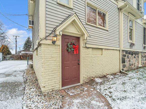 2nd image of 303 W Ann Arbor Trl #3