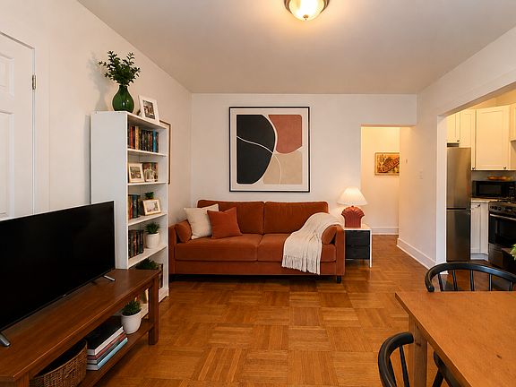 2nd image of 200 Sterling Pl APT 3G