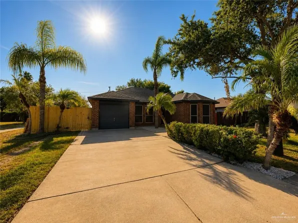 1407 S Irving St, Alton, TX 78573