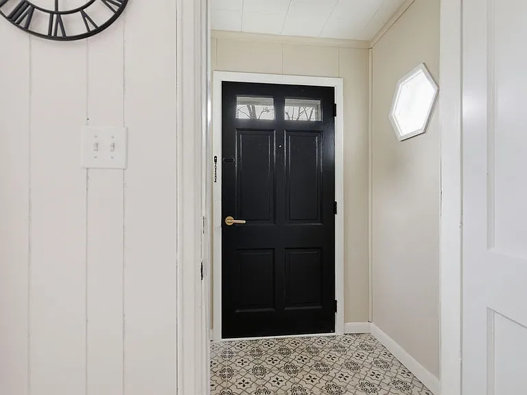 Stylish tile in entry.