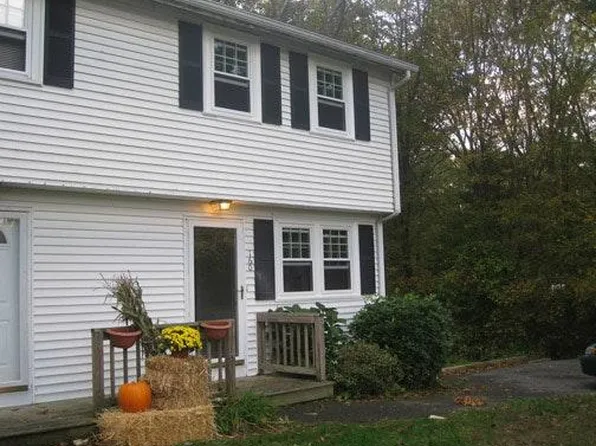 160 Beach St, Foxboro, MA 02035