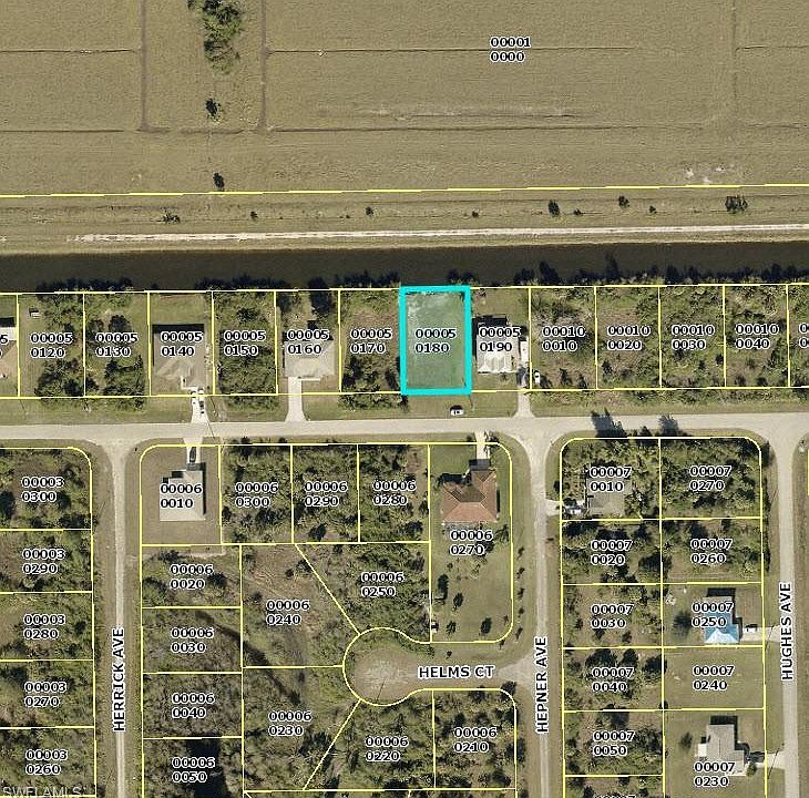 1st image of 3824 Hyde Park Dr