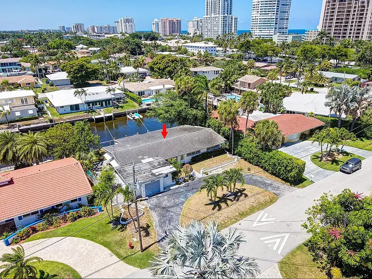 2041 Coral Reef Dr — Photo 11