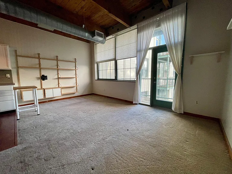 940 Monroe Ave NW #330 — Photo 6