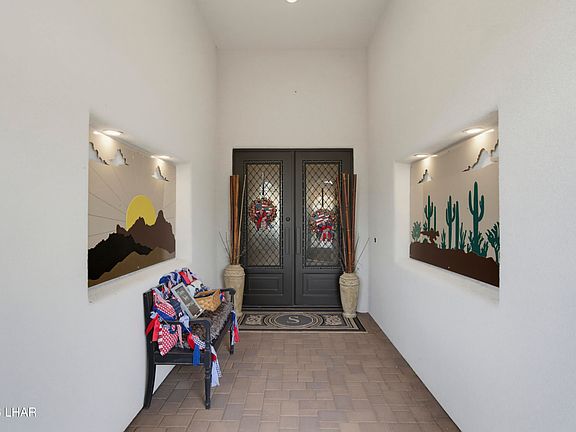 5th image of 3080 Avienda Del Sol