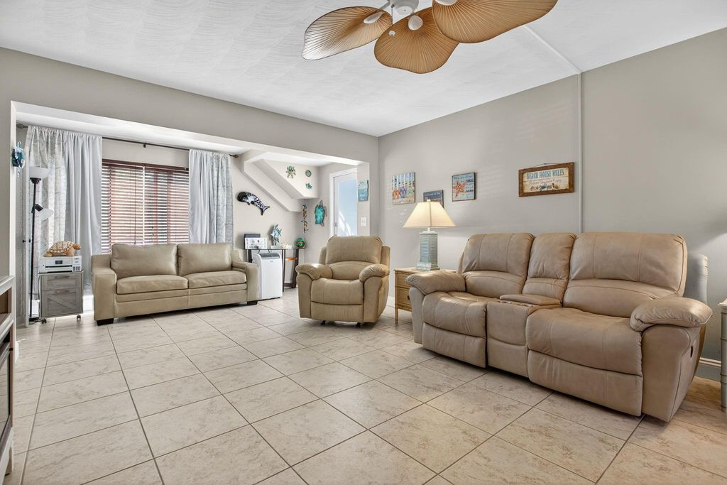 3201 SE 12th Street #C2, photo 4