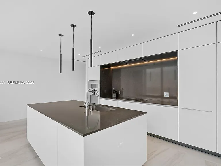 300 Biscayne Boulevard Way #2601E — Photo 79