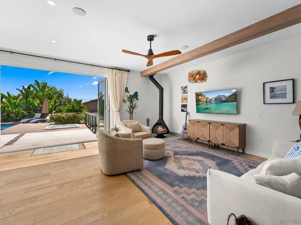 3544 Tomahawk Ln, San Diego, CA 92117