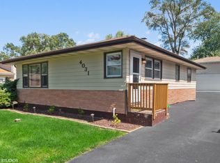 4031 N Grant St, Westmont, IL