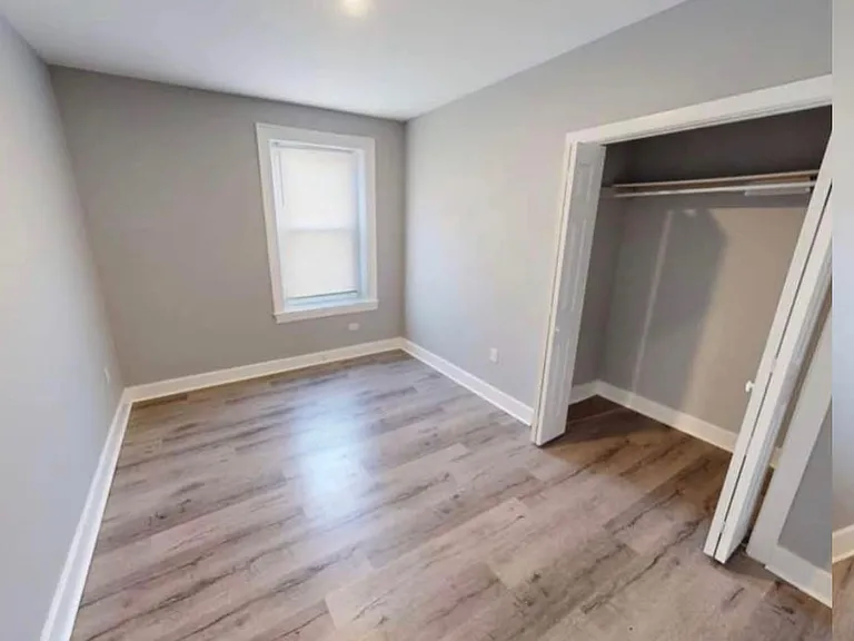 5861 Cedar Ave #2 — Photo 2