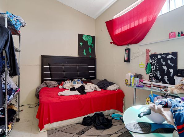 el-paso-texas-448201598 picture