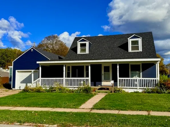 621 Nobel Ave, Erie, PA 16511