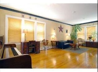 6411 N New England Ave, Chicago, IL 60631