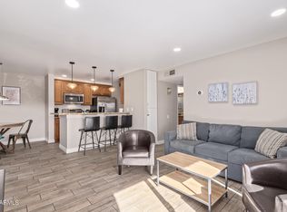 8055 E Thomas Rd UNIT J101, Scottsdale, AZ 85251