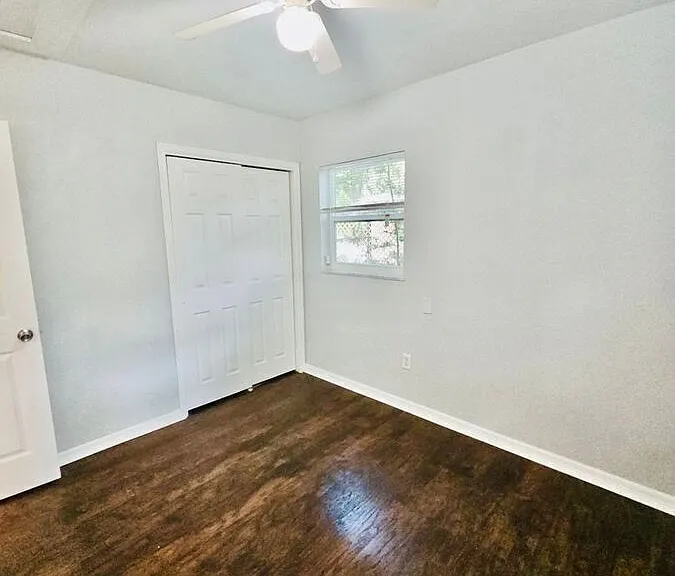 1427 Pleasant Pl — Photo 14