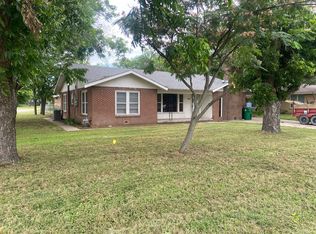 1720 N Graham St, Stephenville, TX 76401